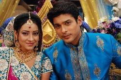 Nam chính 'Cô dâu 8 tuổi' Sidharth Shukla đột ngột qua đời vì đau tim