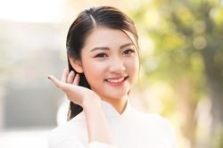 Người đẹp Đinh Phương Mỹ Duyên chia sẻ bí quyết bổ sung dinh dưỡng trong mùa dịch