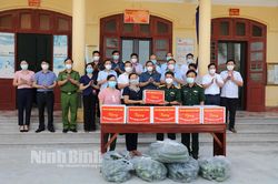 Kim Sơn tiếp nhận ủng hộ phòng, chống dịch COVID-19
