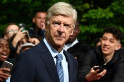Kế hoạch cải tổ World Cup của Wenger bị phản ứng dữ dội