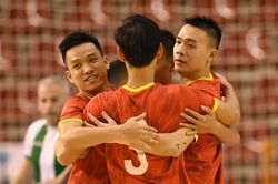 Tuyển futsal Việt Nam hòa 2-2 CLB Cordoba (Tây Ban Nha)