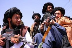 Nhóm kháng chiến ở Panjshir thất thủ, Taliban nổ súng ăn mừng