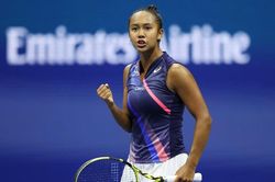 Loại Naomi Osaka, nữ tay vợt 18 tuổi gây địa chấn ở US Open
