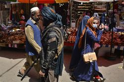 Taliban sẽ nỗ lực đưa nền kinh tế hoạt động trở lại với sự giúp đỡ của Trung Quốc