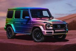 Chiếc Mercedes-Benz G-Class có 7 sắc cầu vồng