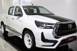 Thái Lan: Toyota Hilux được bổ sung thêm gói độ chính hãng
