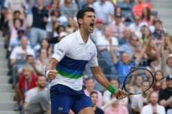 Ngược dòng hạ Kei Nishikori, Djokovic vào vòng 4 US Open