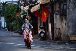Bốn tỉnh nới lỏng giãn cách theo Chỉ thị 15 cho từng vùng