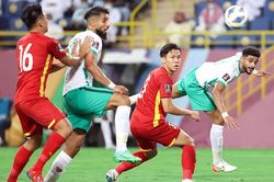 Việt Nam vs Úc: Bại không nản…