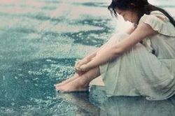 Tôi luôn có khoảng cách với mẹ đẻ mà không hiểu vì sao
