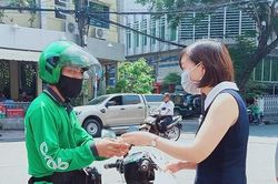 Hà Nội yêu cầu shipper trong vùng 1 phải có giấy đi đường