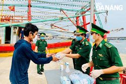 Thực hiện tốt nhiệm vụ kép