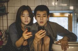 Căn hộ tồi tàn dưới lòng đất cũng xa xỉ với người nghèo Hàn Quốc