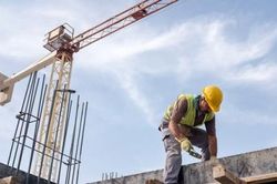 Chủ doanh nghiệp xây dựng 'vét' sạch tài sản, nằm chờ phá sản vì dịch bệnh