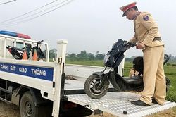 Bộ GTVT đề xuất tăng mức phạt với hành vi đua xe, che biển số