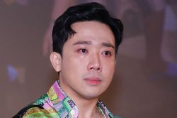 Trấn Thành tức giận vì người thân bị nhắn tin đe dọa do sao kê: 'Mẹ tôi stress, em gái bị tấn công'