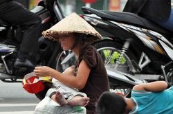 Bình Phước đề nghị dừng nhận người ăn xin, lang thang từ TP.HCM