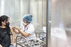 Bộ Y tế cấp cho Hà Nội 1 triệu liều vắc xin Vero Cell của Sinopharm