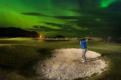 Thích thú với những sân golf độc đáo nhất hành tinh