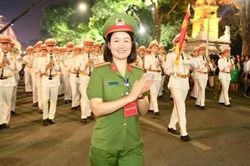 Nghệ sĩ Hà Nhi: 'Tôi biết làm gì nếu phải rời xa nghệ thuật'