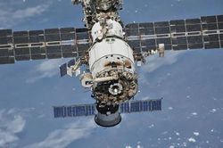 Phát hiện khói từ module chính của Nga trên ISS