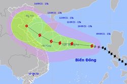 Bão số 5 khả năng mạnh thêm, giật cấp 13 khi cách quần đảo Hoàng Sa 120km
