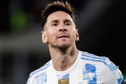 Messi 'xâu kim' đối thủ trước khi ghi bàn