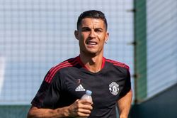 Ronaldo: 'Tôi về MU không phải để nghỉ dưỡng'