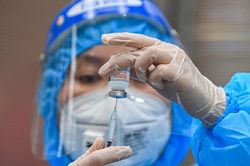 Công suất tiêm vaccine Covid-19 tại Hà Nội cao nhất từ trước đến nay