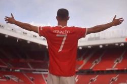 Khoảnh khắc Ronaldo trở lại Old Trafford hút hơn 11 triệu lượt xem