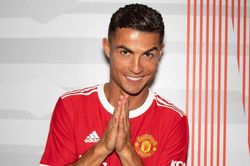 HLV Solskjaer: 'Ronaldo chắc chắn ra sân vào ngày mai'