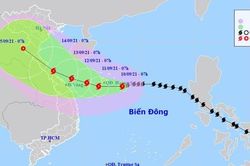 Bão tiếp tục mạnh thêm, ngày mai miền Trung bắt đầu mưa to đến rất to