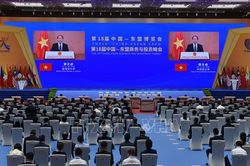 ASEAN và Trung Quốc cần đoàn kết hơn nữa, thúc đẩy hợp tác khu vực
