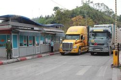 Xuất khẩu chính ngạch, hướng đi hiệu quả và bền vững