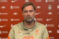 Juergen Klopp 'bất lực' với chuyện lên tuyển của sao Liverpool