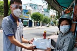 TPHCM: Vận động người dân tham gia đóng góp hỗ trợ học sinh khó khăn