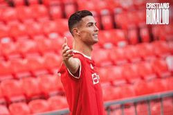 Man United - Newcastle: Ronaldo sẵn sàng chào sân Old Trafford