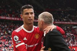 HLV Solskjaer lý giải màn tỏa sáng của Ronaldo