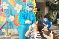 Sáng 12/9, Hà Nội thêm 2 ca F0 ở cộng đồng, toàn TP đã lấy được 1.286.990 mẫu xét nghiệm trong 3 ngày