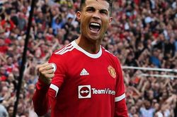 Ronaldo chạy nước rút thế nào khi ghi bàn cho MU?