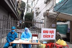 Hà Nội thêm 17 ca mắc COVID-19 mới