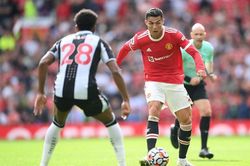 Điểm nhấn Man United 4-1 Newcastle: Ronaldo thăng hoa, nhưng đừng quên Pogba và Bruno
