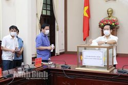 Lễ phát động trực tuyến toàn quốc chương trình 'Sóng và máy tính cho em'