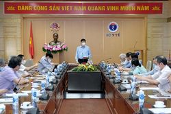 Bộ Y tế họp bàn giải pháp chống dịch năm 2022