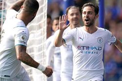 Ngày Man City phô diễn đội ngũ