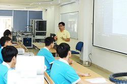 Kiến nghị dạy bảy môn văn hóa trong trường nghề