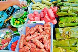 Món ăn 'rẻ bèo' gốc miền Trung được cải biến 'làm mưa làm gió' ở Sài Gòn