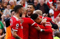 Vòng 4 Ngoại hạng Anh: Man Utd và Ronaldo thăng hoa, kịch tính đua vô địch