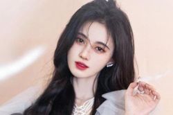 Phim mới của Cúc Tịnh Y bị chấm điểm thấp kỉ lục, netizen bình luận: 'Có bao giờ cao đâu!'