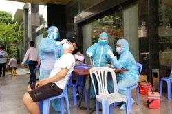 Trưa 14/9, Hà Nội ghi nhận thêm 8 ca mắc Covid-19